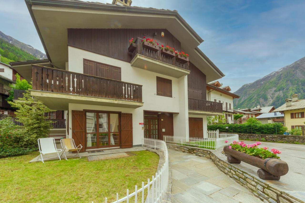 Апартаменты Casa Julie - Accogliente Rifugio Nella Quiete - Cour 0157 Курмайор Экстерьер фото